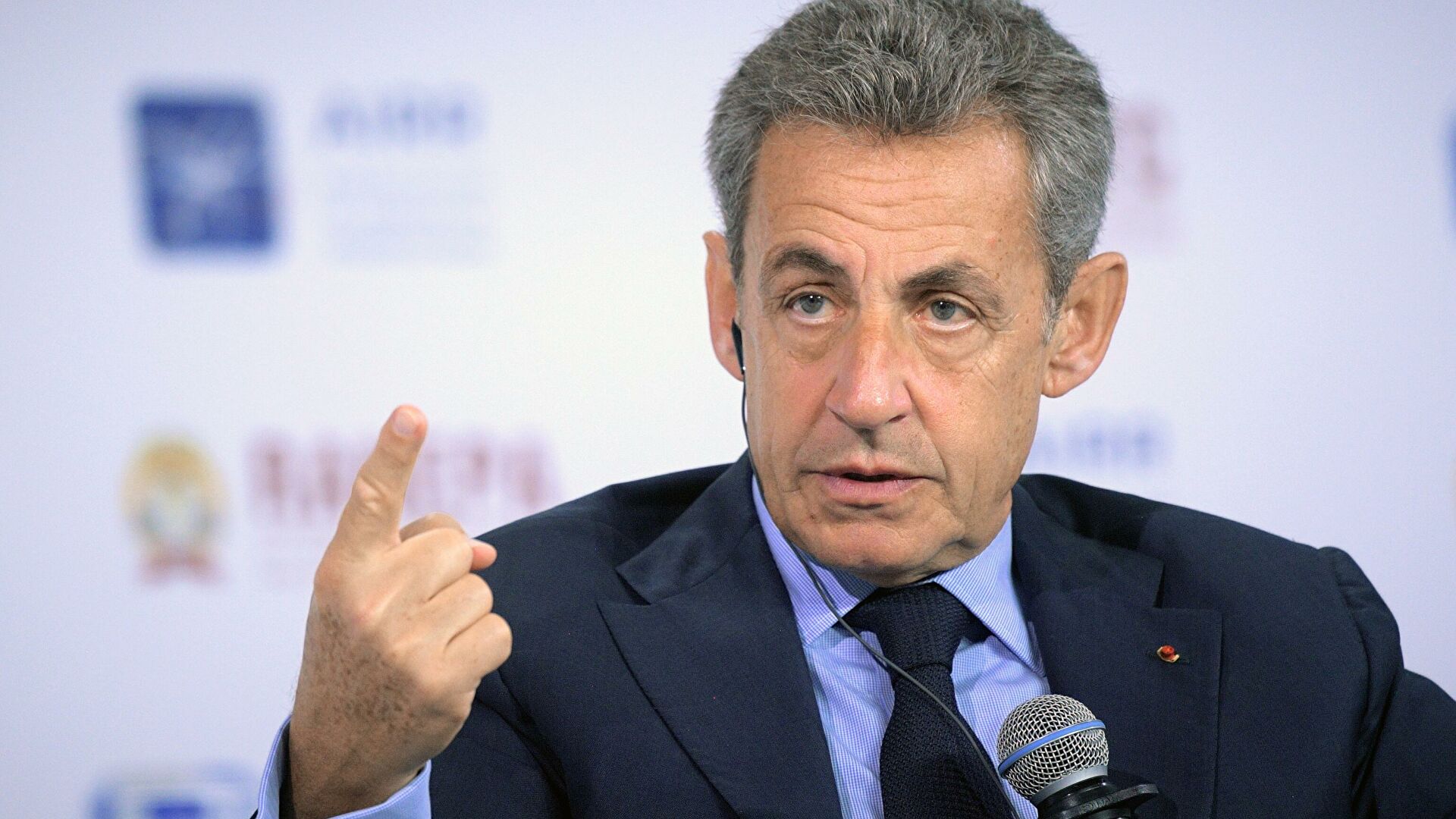 Експрезидент Франції Ніколя Саркозі отримав один рік ув’язнення