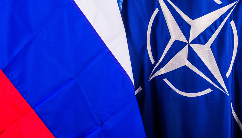 Росія призупиняє роботу своєї місії у НАТО