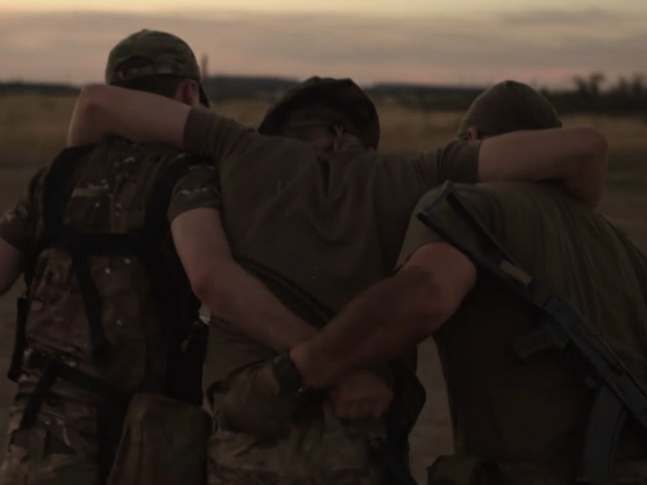 Покажуть документальний фільм: у Чернівцях відзначать День захисників та захисниць