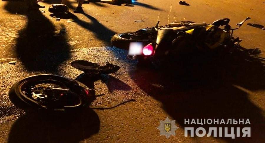 Врізався у мотоцикл, спричинив загибель водія: на Буковині взяли під варту водія-втікача