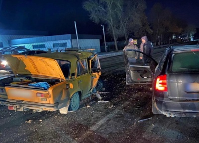П’яний водій спричинив ДТП: вночі на Буковині зіткнулися два легковики