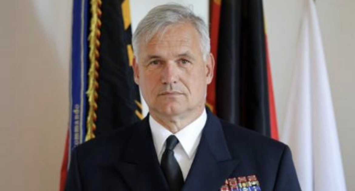 Йде на пенсію після скандальних заяв про Україну: командувач військово-морських сил Німеччини подав у відставку