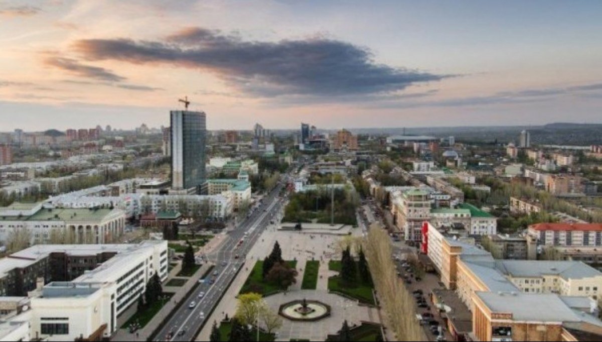 Окупанти готуються підірвати низку об’єктів у Донецьку – розвідка