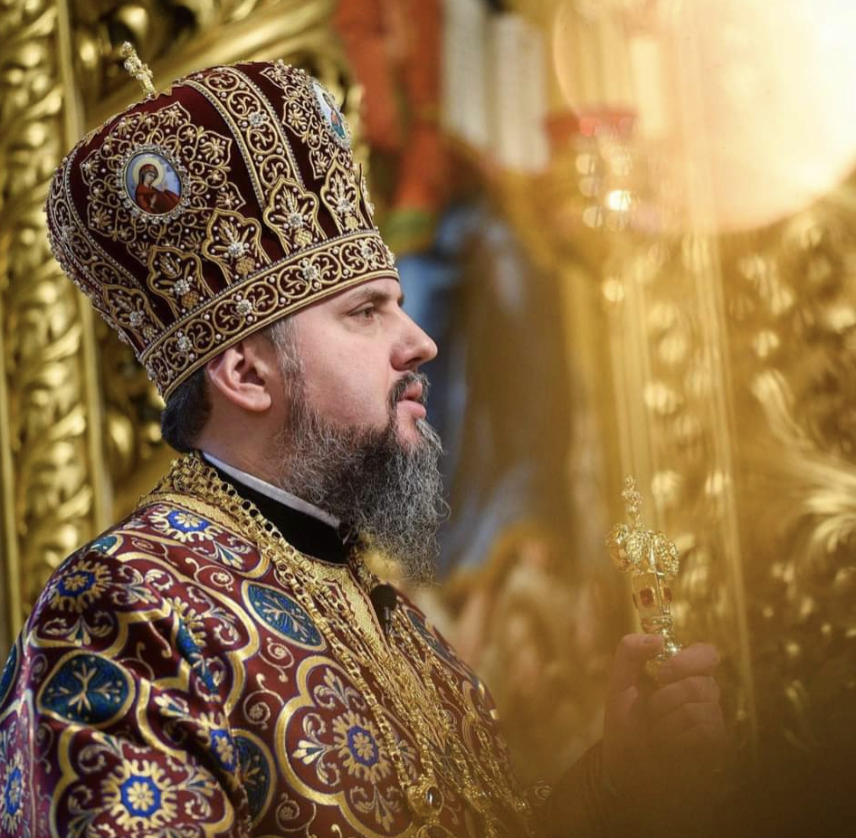 “Перший, хто очолив Українську церкву”: Арсеній Яценюк привітав Митрополита Епіфанія з третьою річницею  сходження на престол