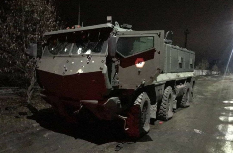 Українські воїни захопили найбільш захищений російський бронеавтомобіль (Фото)