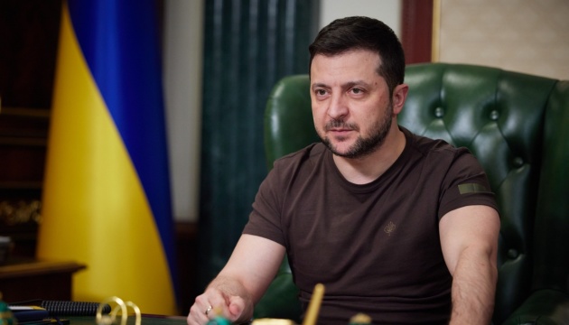 Зеленський закликав ЄС терміново надати Україні статус кандидата за скороченою процедурою