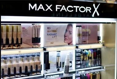 Власник бренду Max Factor припиняє роботу у росії