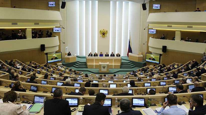 На Буковині прокуратура повідомила про підозру 64 депутатам рф: підтримали посягання на територіальну цілісність України