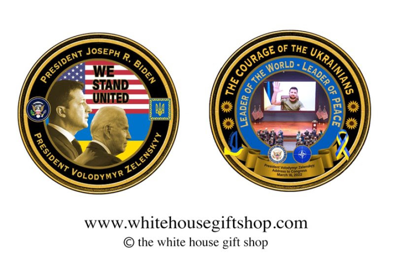У сувенірному магазині Білого дому представили пам’ятні монети із Володимиром Зеленським