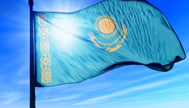 Казахстан заборонив експорт до рф товарів, які можуть використати у війні проти України
