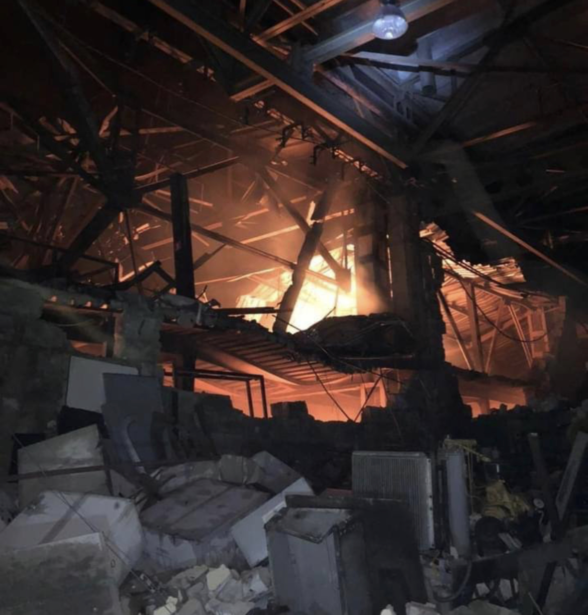 Вночі окупанти обстріляли Харків: є постраждалі