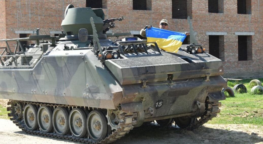 Литва передала Україні вже 50 бронетранспортерів М113 — міністр оборони Анушаускас