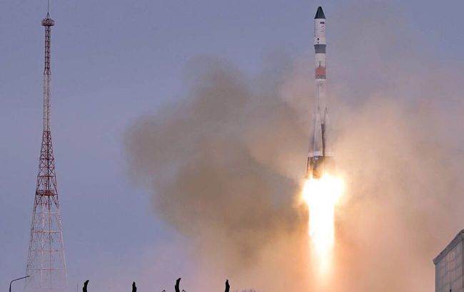 росія запустила на орбіту іранський розвідувальний супутник