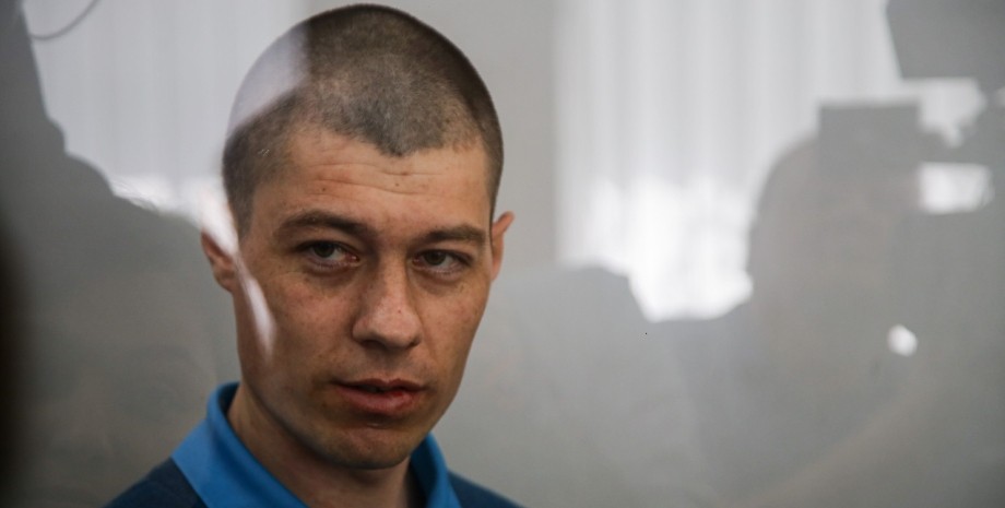 Російського танкіста, який розстріляв багатоповерхівку в Чернігові, засудили до 10 років
