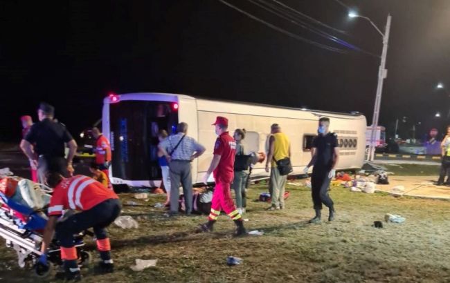 У Румунії перекинувся автобус з українцями: понад 20 постраждалих