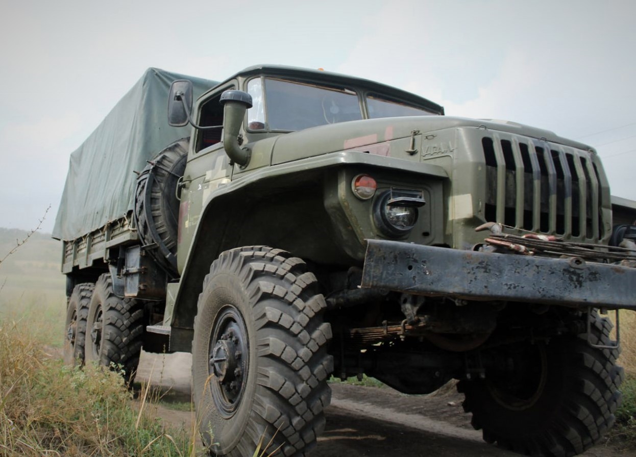 Чернівецький обласний ТЦК та СП потребує для військових автомобільну техніку