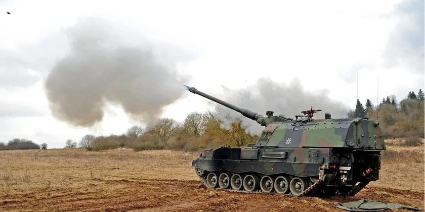 Німеччина передасть Україні ще чотири САУ Panzerhaubitze 2000
