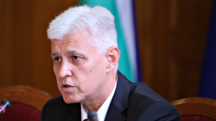Болгарія не постачатиме Україні важке озброєння — міністр оборони