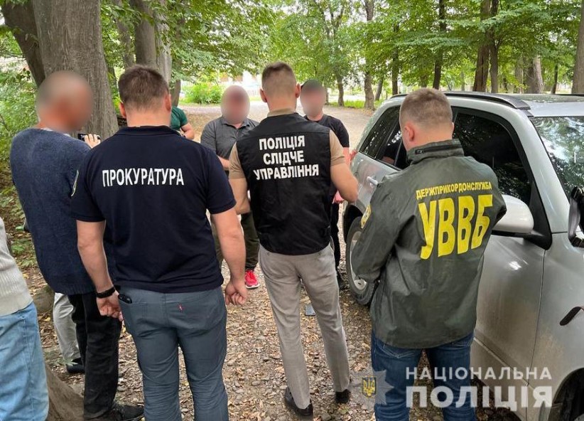 Понад 70 тис. грн за незаконний перетин кордону: на Буковині затримали правопорушника