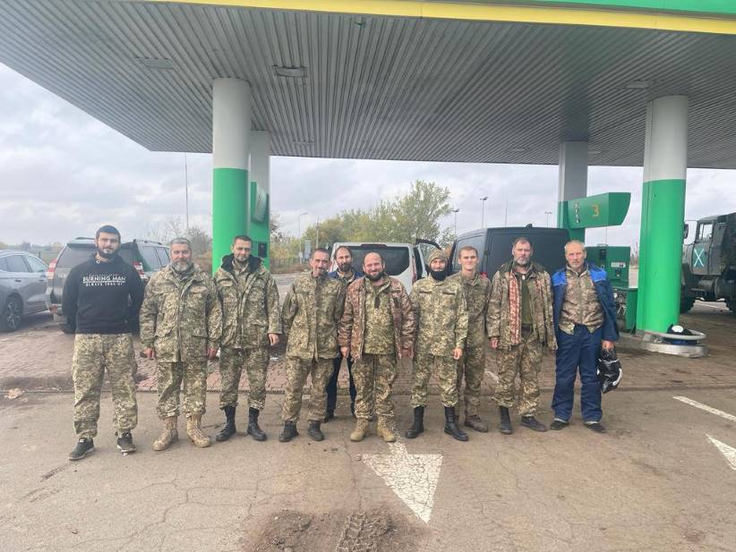 Відбувся новий обмін полоненими, додому повернули десять українських військових