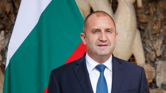 Президент Болгарії проти прискореного вступу України у НАТО