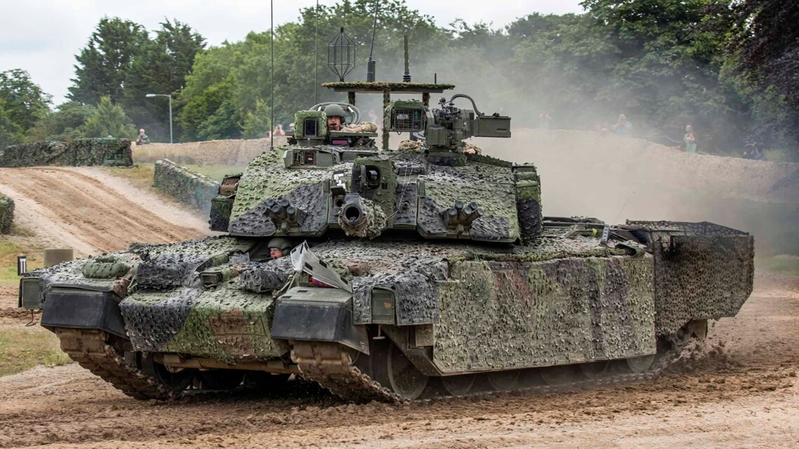 Британські танки Challenger прибудуть в Україну ближче до літа — міністр оборони