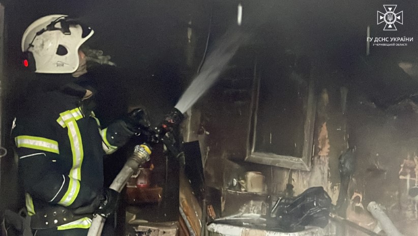 Врятували трьох людей: цими вихідними вогнеборці ліквідували 16 пожеж