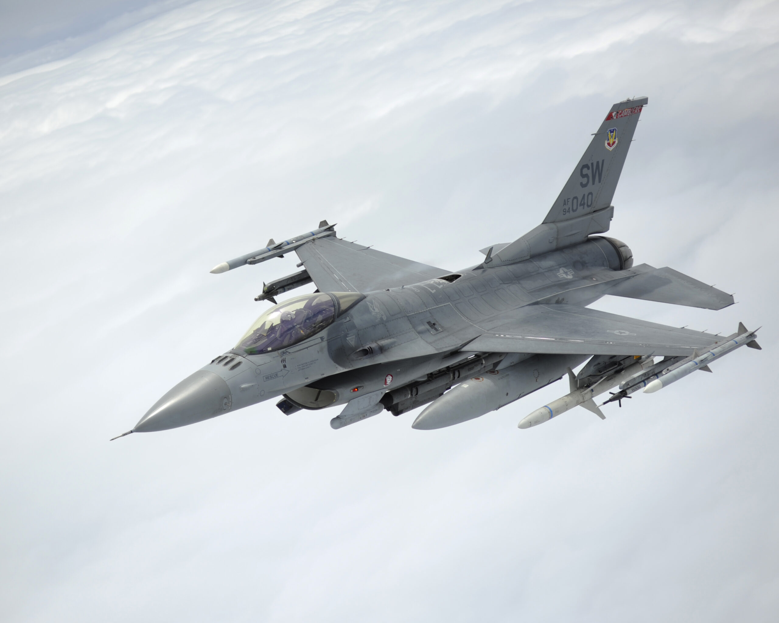 У США вже розпочалися навчання українських пілотів на винищувачах F-16 — Пентагон