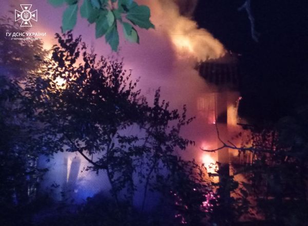 Горіла дача: у Чернівецькій області за минулу добу сталися 2 пожежі