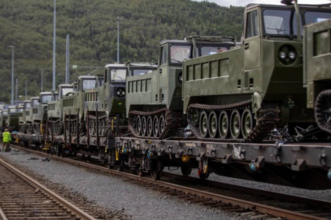 Норвегія передасть Україні близько 50 гусеничних транспортерів M548