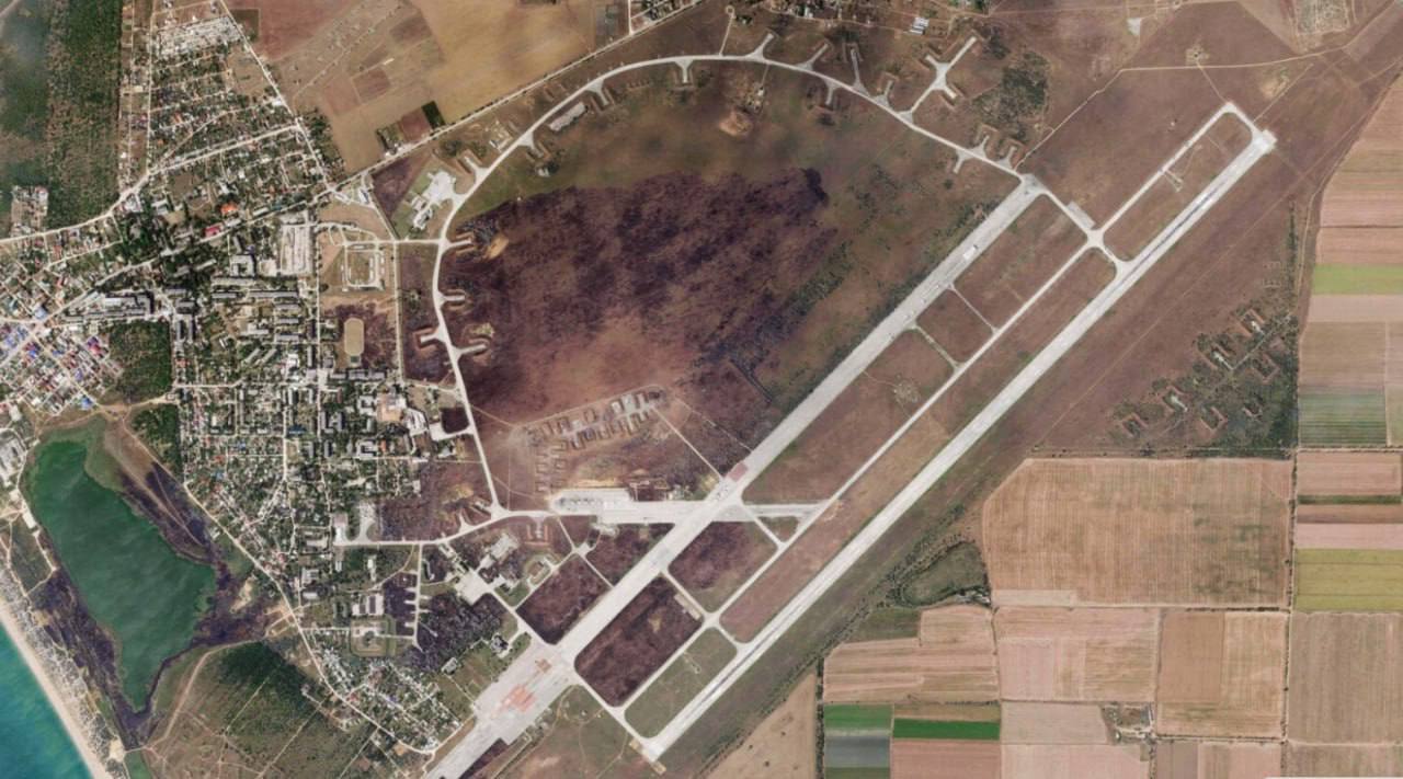 СБУ та ВМС завдали удару по військовому аеродрому в тимчасово окупованому Криму