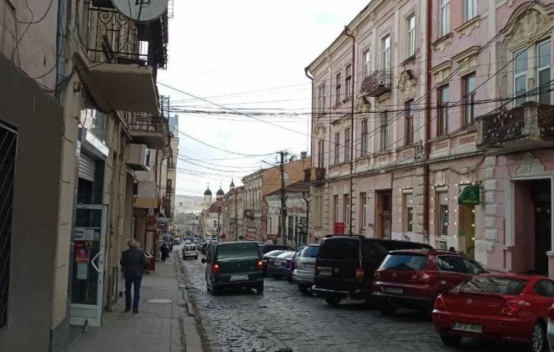 У Чернівцях оголосили тендер на капітальний ремонт вулиці Заньковецької
