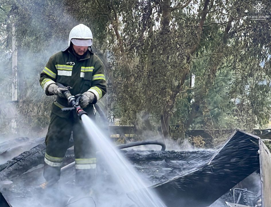 Горіли будинки: на території Буковини за вихідні сталися 6 пожеж