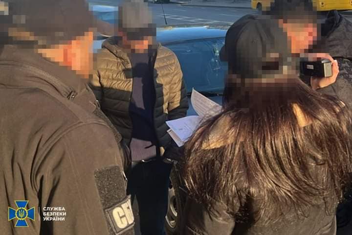 СБУ на Буковині викрила ще одну схему незаконного переправлення “ухилянтів” за кордон