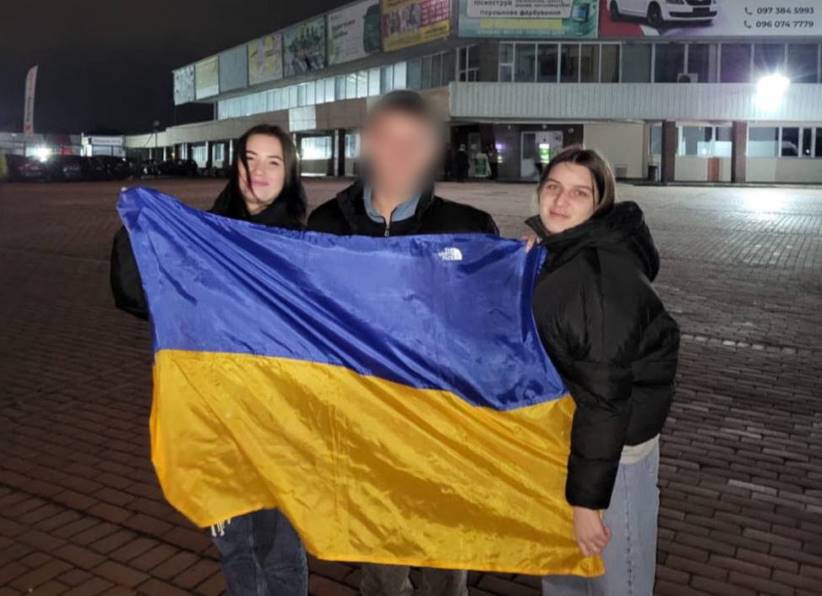 Україна повернула з тимчасово окупованої території 17-річного хлопця