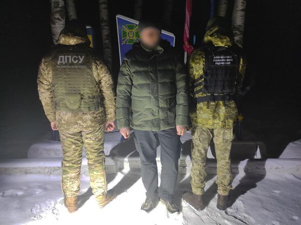 Прикордонники Буковини затримали чоловіка, який намагався через гори потрапити до Румунії