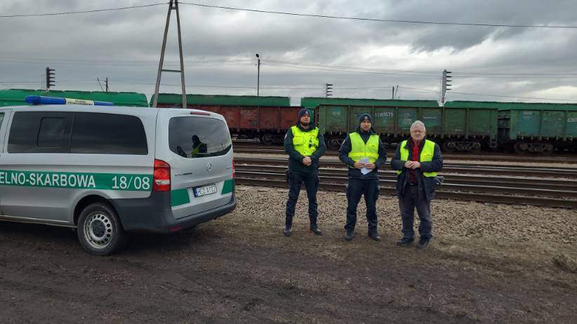 Польща посилить перевірки вантажів на кордоні з Україною