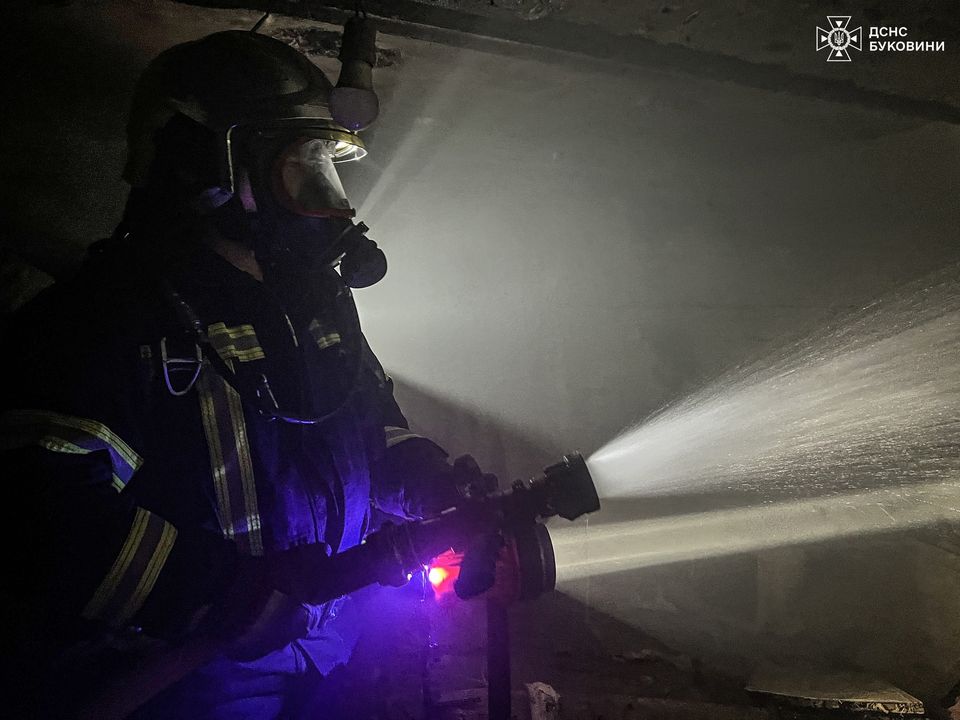 За минулу добу на Буковині сталося 6 пожеж