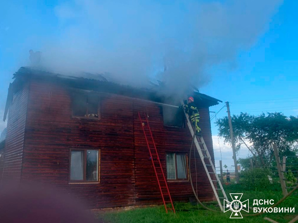 За минулу добу на Буковині ліквідували 4 пожежі