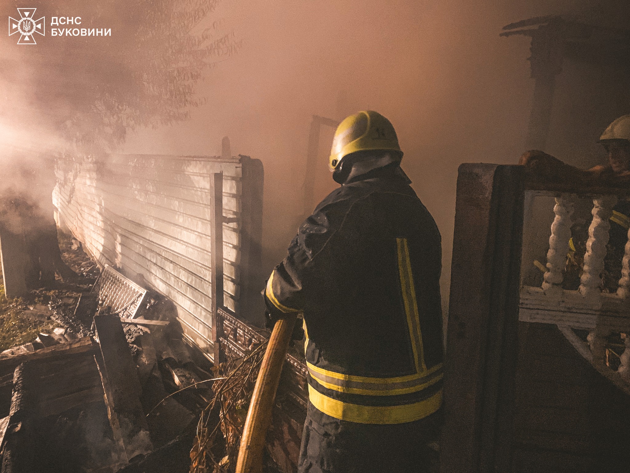 За минулу добу на Буковині вогнеборці ліквідували 3 пожежі