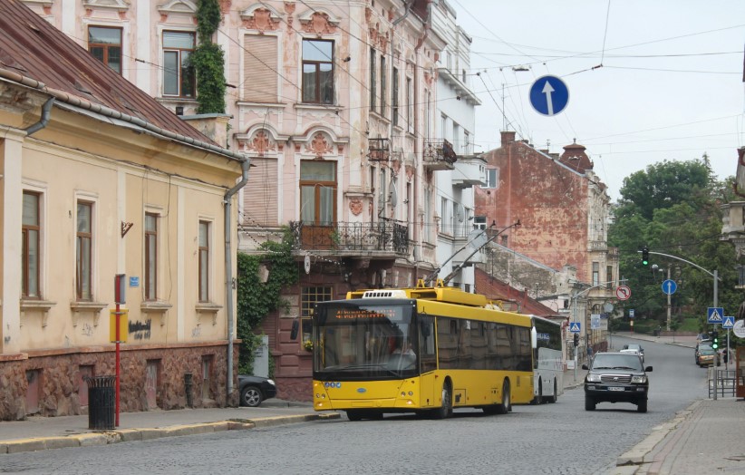 У Чернівцях тимчасово не курсують тролейбуси №2 та 4