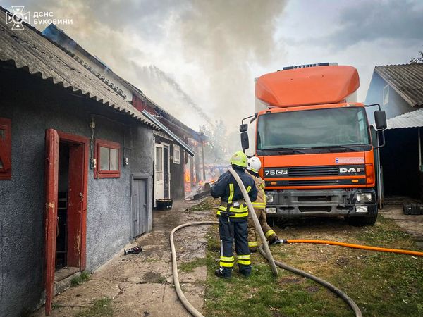 За минулу добу на Буковині рятувальники ліквідували 3 пожежі