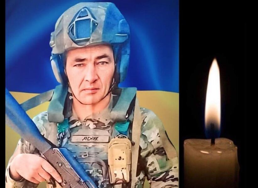 На Буковині прощаються з Героєм, який захищав незалежність України