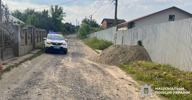 На Буковині внаслідок ДТП постраждав водій мопеда