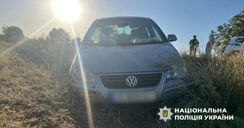 У Чернівецькому районі внаслідок ДТП травмувалася пасажирка легковика