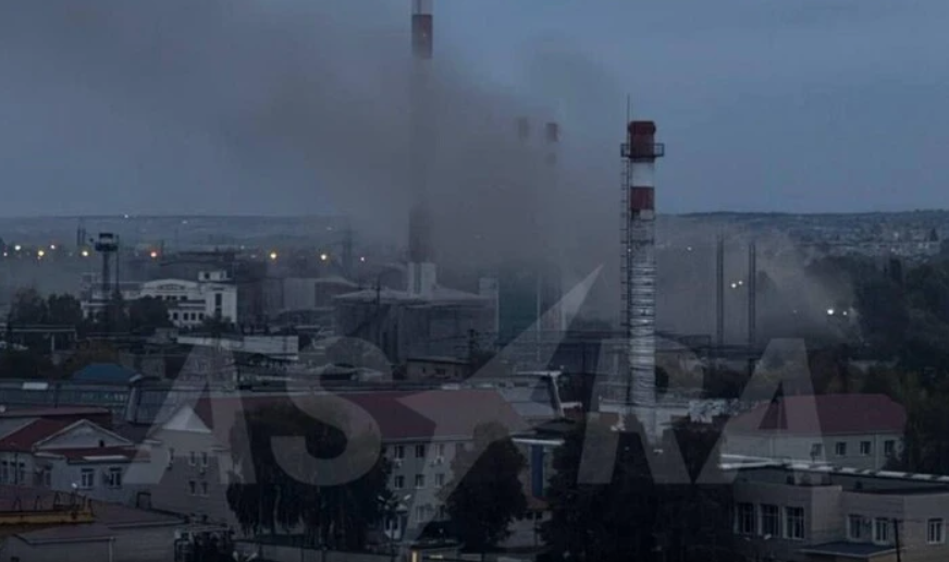 У Білгороді обстріляли ТЕЦ: місто залишилося без світла і води