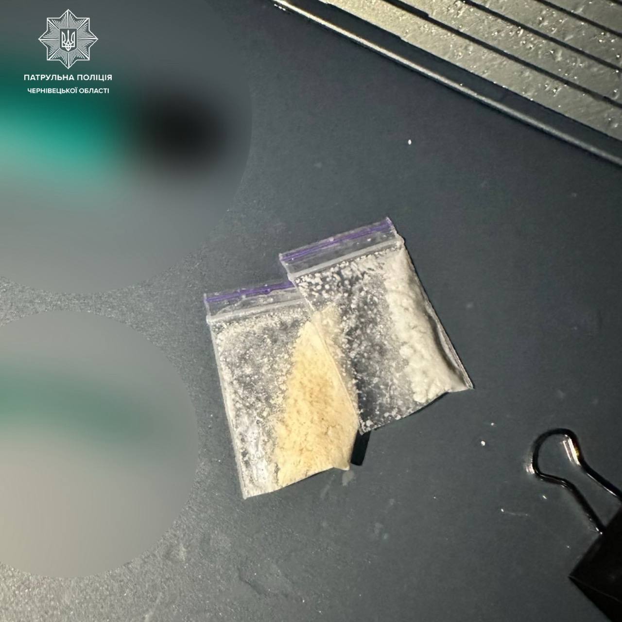 У Мамаївцях патрульні поліцейські виявили водія з, ймовірно, забороненими речовинами