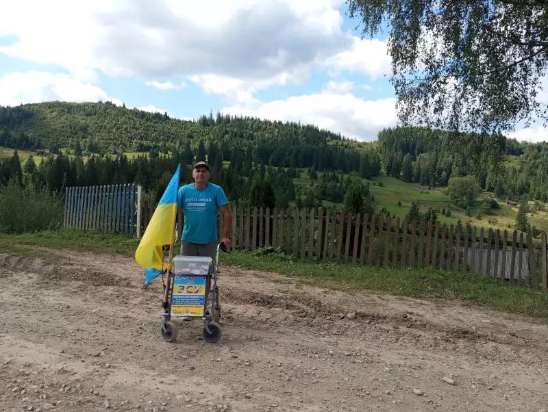 Буковинського волонтера Валерія Манарху нагородили орденом “За заслуги” ІІІ ступеня
