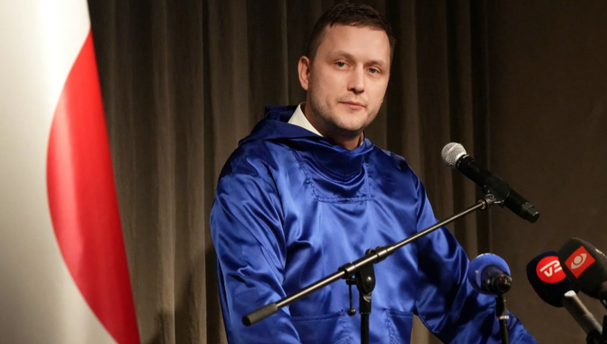 Премʼєр-міністр Гренландії закликає народ готуватися до ймовірного військового вторгнення