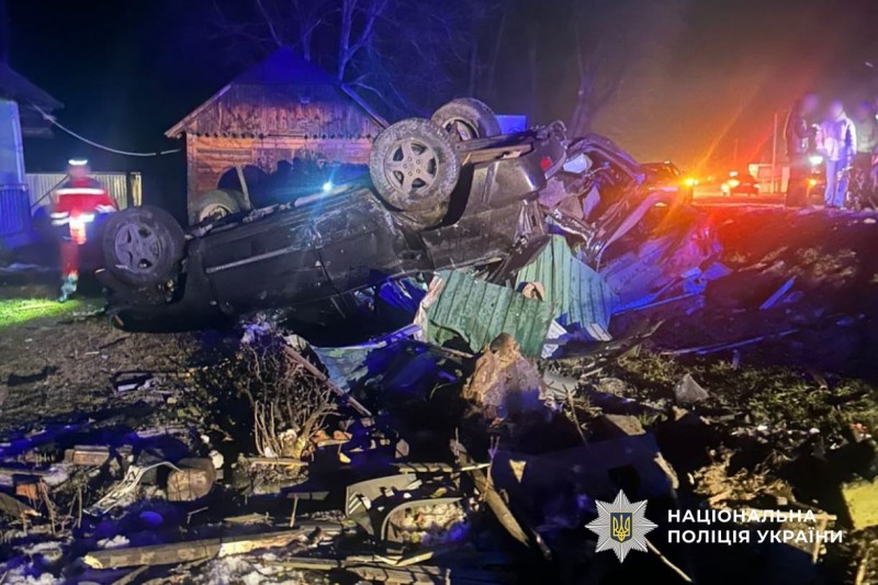 У Вижницькому районі трапилась смертельна ДТП: поліціянти з’ясовують усі обставини